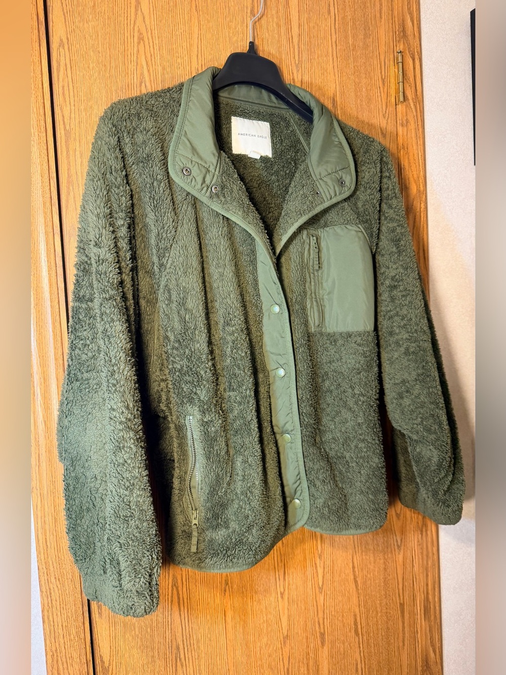 American Eagle Outfitters Army Green Teddy Sherpa Jacket - Picture 3 of 7